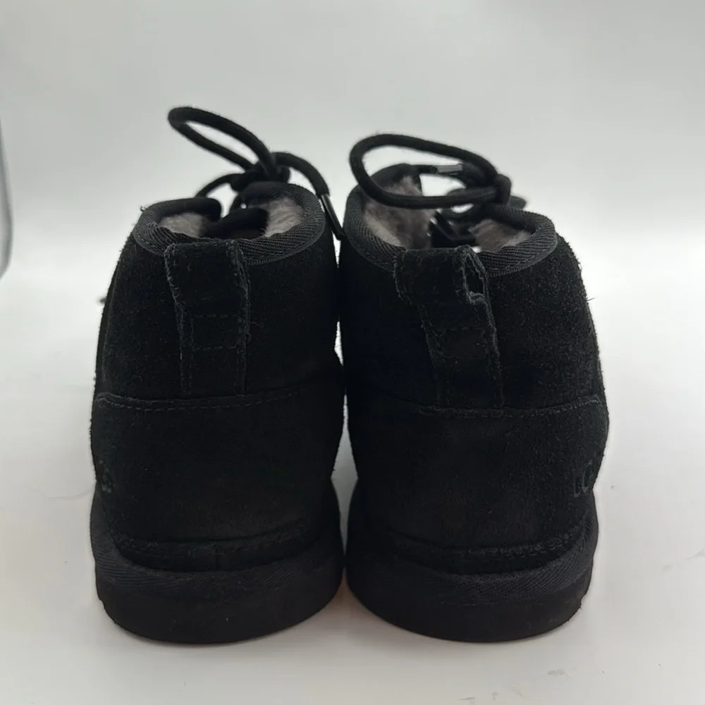 UGG Neumel Black Casual Classic Ankle Chukka Suede Boots Men’s Size 9 winter